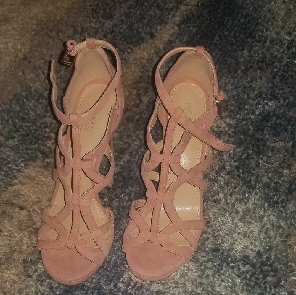 Womans heels